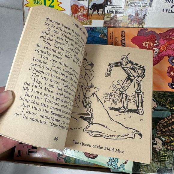 Vintage 1980s Young Readers Classics 12 Illustrated Books Excellent Condtion - Picture 4 of 7